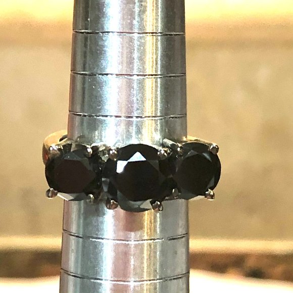 Genuine 2 CTs of 3 Black Diamonds 925 Sterling Silver Ring - Picture 6 of 12